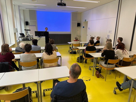 Conférence spécialisée du Dr. méd._A. Gloor